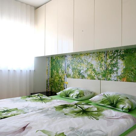 Apartman No 12 Mali Losinj Exterior photo